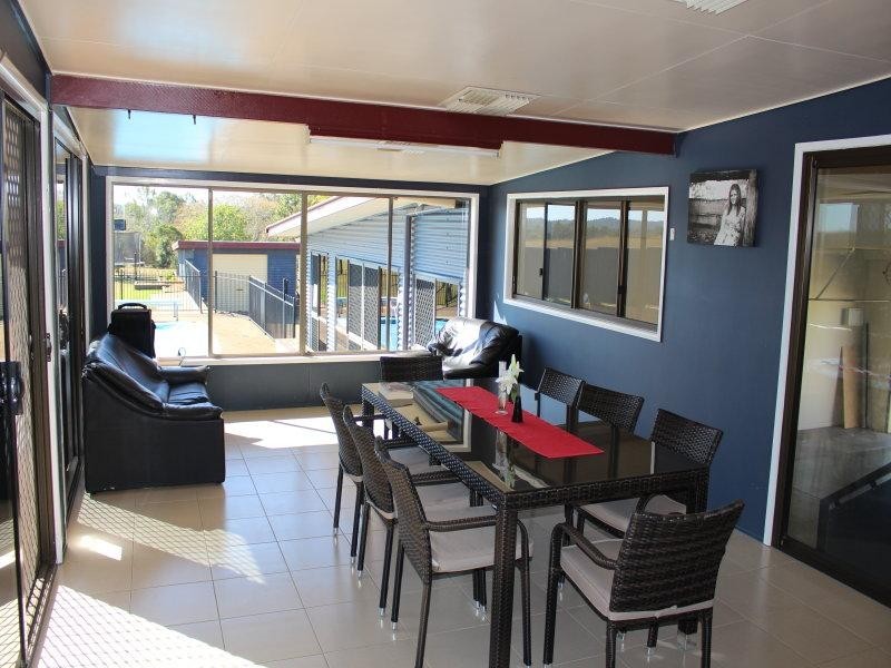 2 Laurison Street, Gin Gin QLD 4671