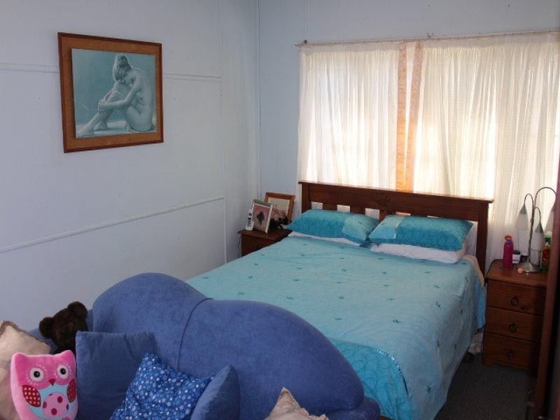 142 Bania Rd, Mount Perry QLD 4671