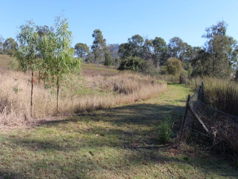 142 Bania Rd, Mount Perry QLD 4671