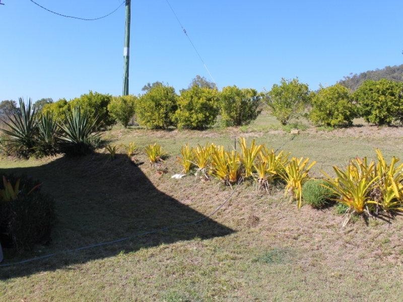 142 Bania Rd, Mount Perry QLD 4671