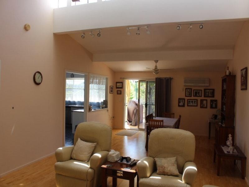 68 Hilltop Dr, Gin Gin QLD 4671