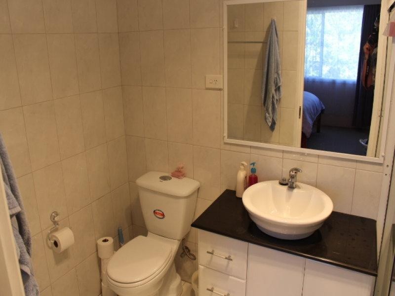 68 Hilltop Dr, Gin Gin QLD 4671