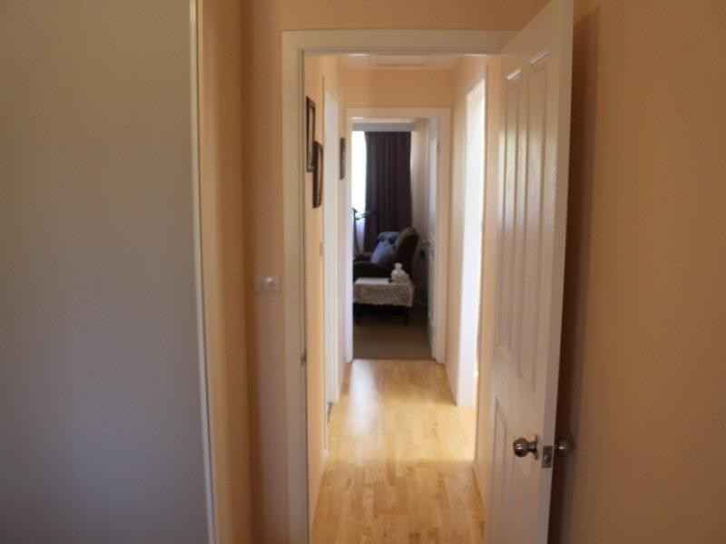 68 Hilltop Dr, Gin Gin QLD 4671