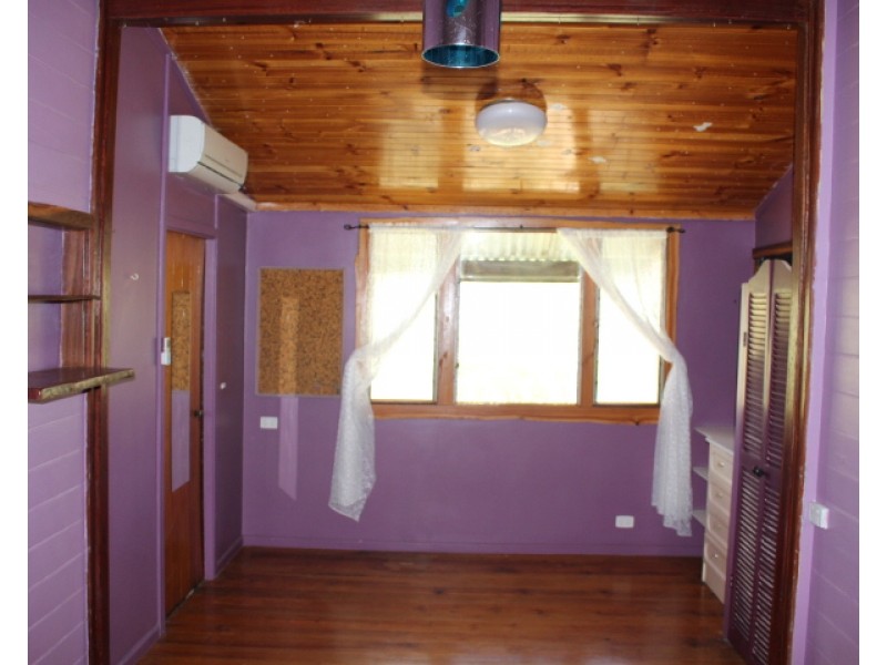 23 Sues Rd, Gin Gin QLD 4671