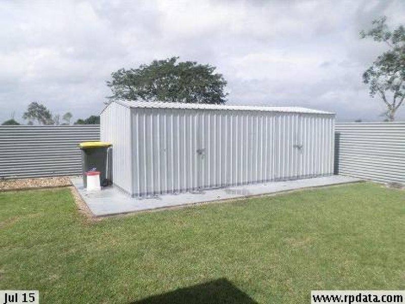 14 Walla St, Gin Gin QLD 4671