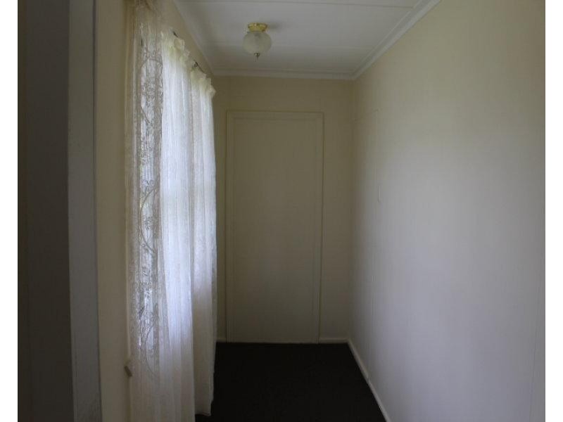 44 Elliott St, Gin Gin QLD 4671