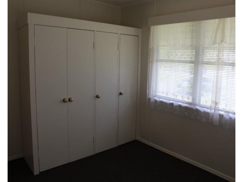 44 Elliott St, Gin Gin QLD 4671