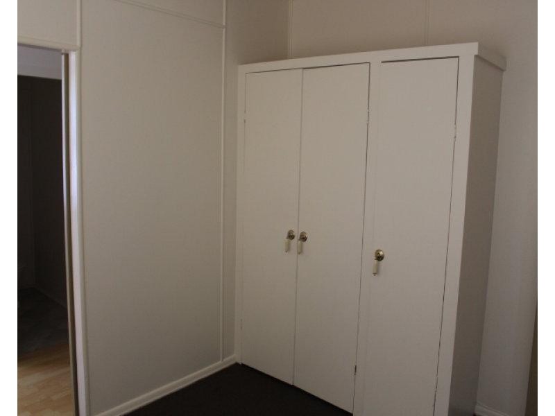 44 Elliott St, Gin Gin QLD 4671