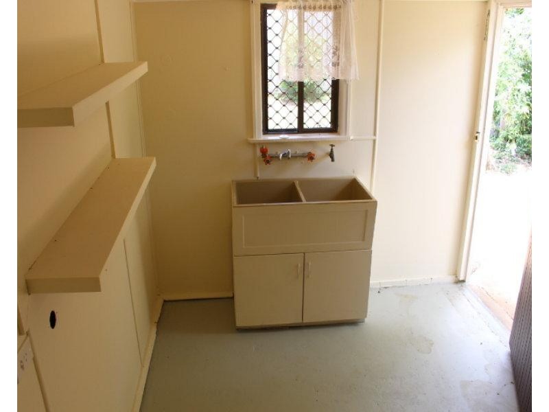 44 Elliott St, Gin Gin QLD 4671