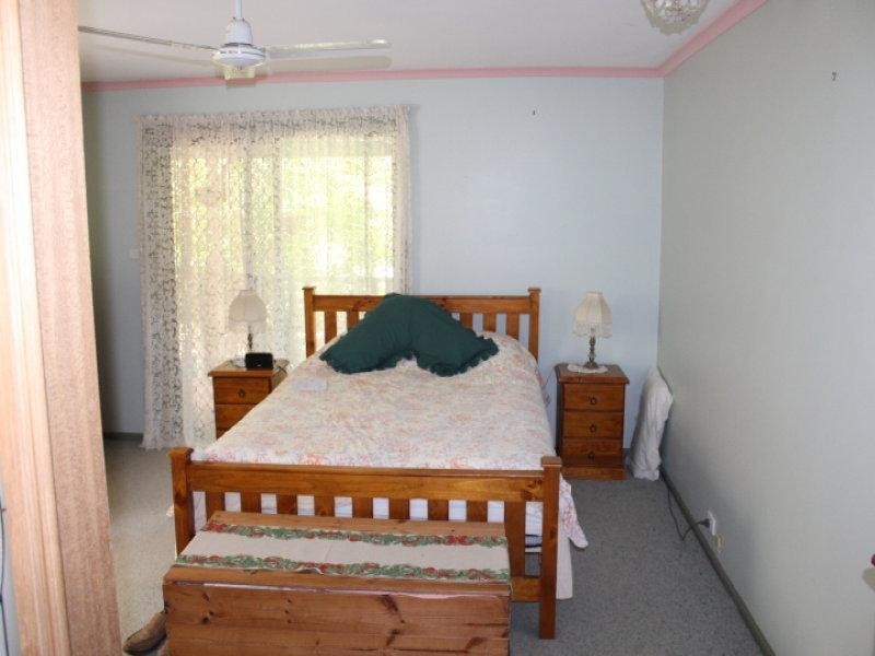 1532 Gaeta Rd, Gin Gin QLD 4671