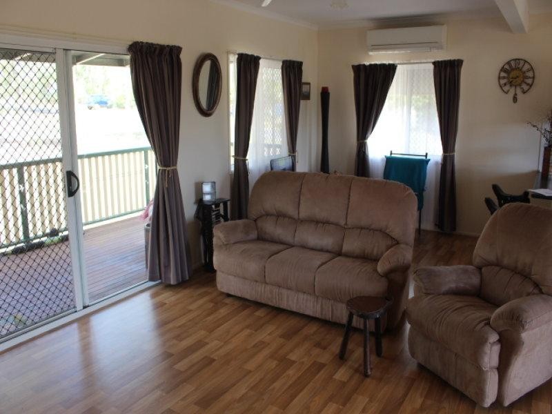 49 Oxhill Drive, Gin Gin QLD 4671