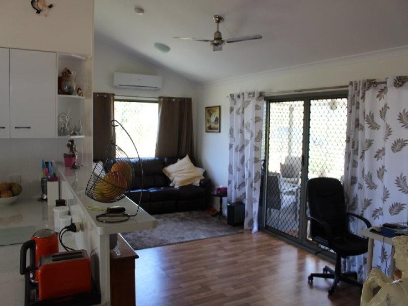 24 Mason St, Mount Perry QLD 4671