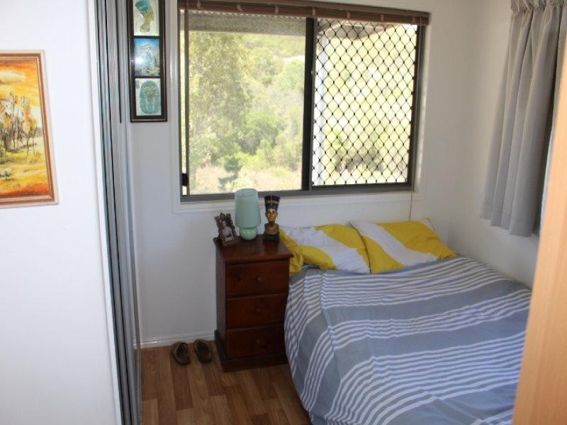 24 Mason St, Mount Perry QLD 4671
