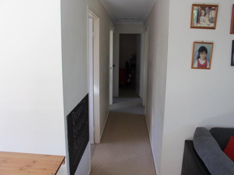 6 Gilgai Rd, Gin Gin QLD 4671