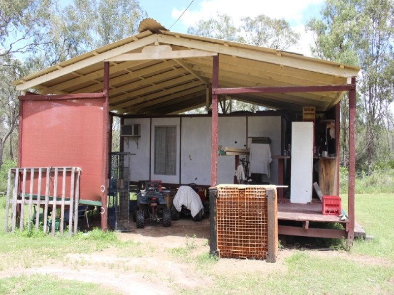 252 Rickards Rd, Kolonga QLD 4671