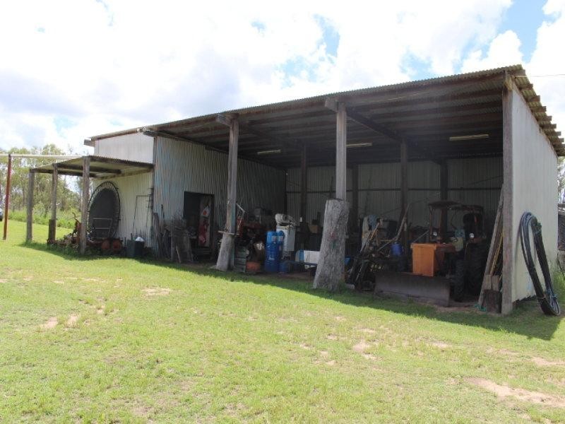 252 Rickards Rd, Kolonga QLD 4671