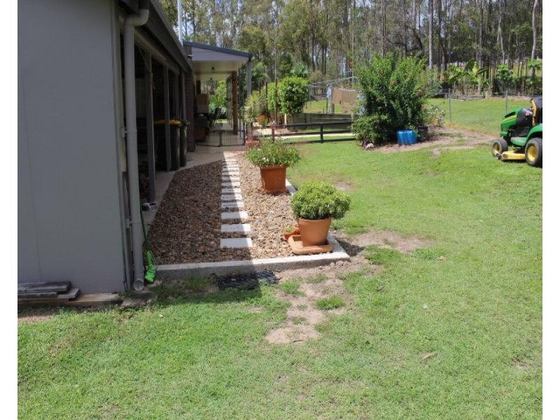 34273 Bruce Highway, Gin Gin QLD 4671