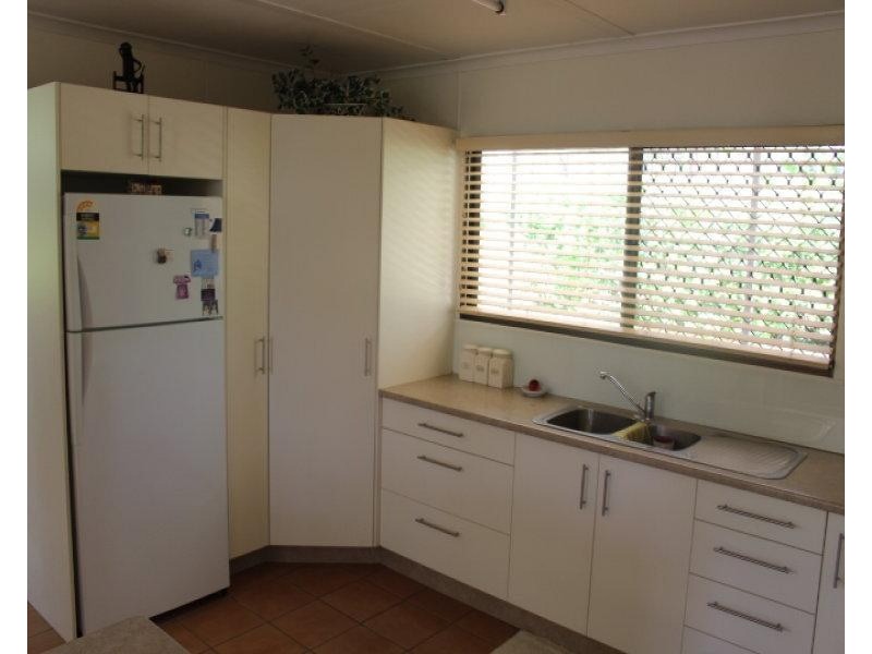 34273 Bruce Highway, Gin Gin QLD 4671