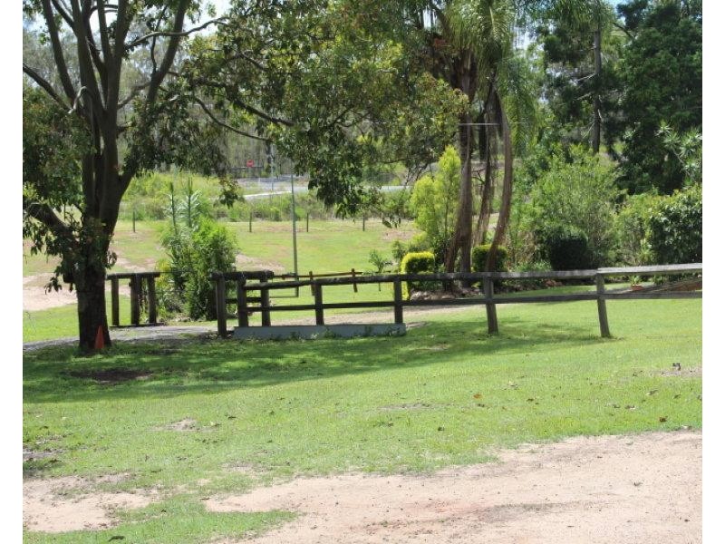 34273 Bruce Highway, Gin Gin QLD 4671