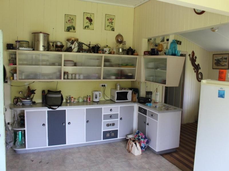 35062 Bruce Hwy, Gin Gin QLD 4671