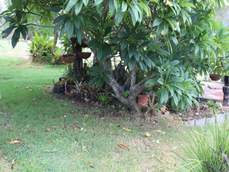 35062 Bruce Hwy, Gin Gin QLD 4671