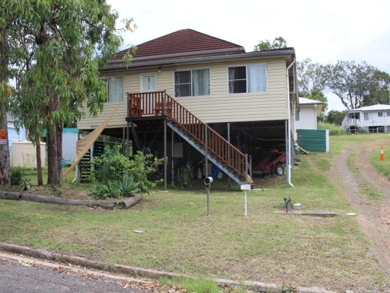 23-25 May St, Gin Gin QLD 4671