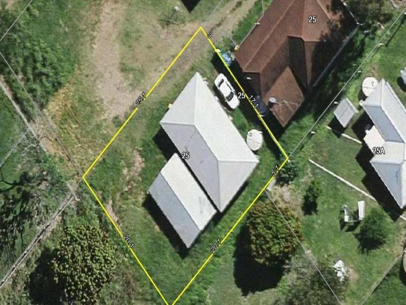 23-25 May St, Gin Gin QLD 4671