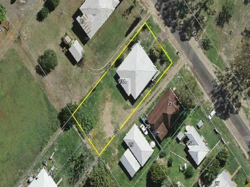 23-25 May St, Gin Gin QLD 4671