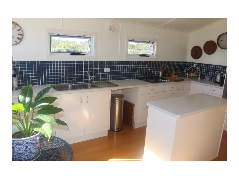 209 Nellers Rd, Gin Gin QLD 4671
