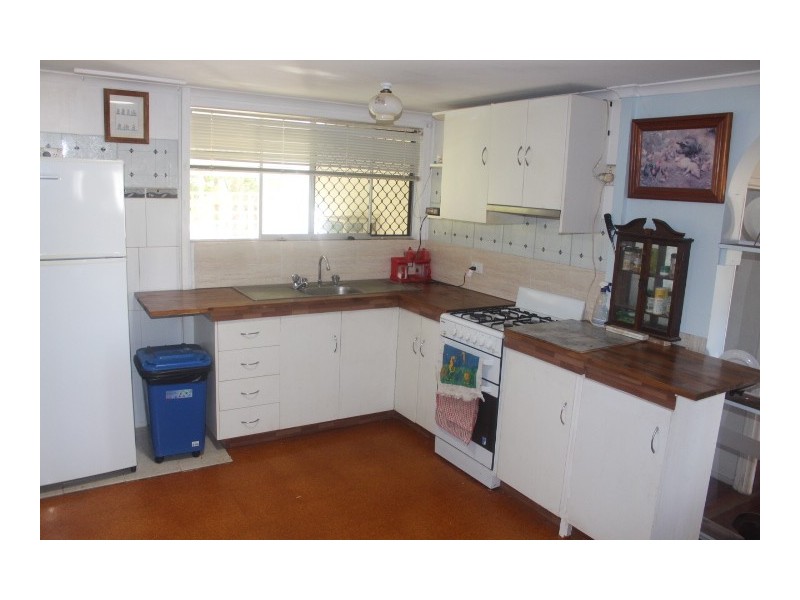 47 Rieck St, Gin Gin QLD 4671