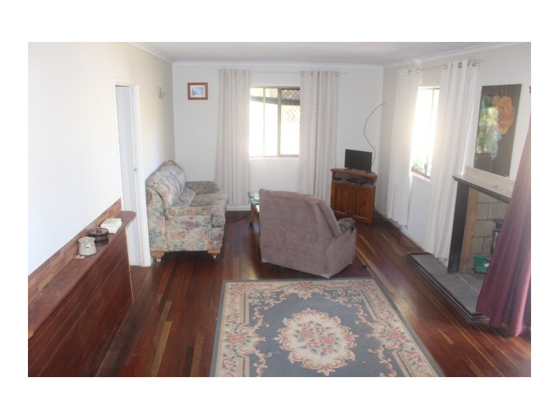 47 Rieck St, Gin Gin QLD 4671