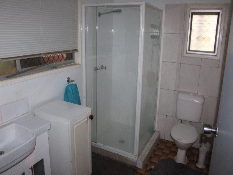 47 Rieck St, Gin Gin QLD 4671