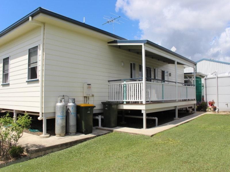 11 Violets Crs, Gin Gin QLD 4671