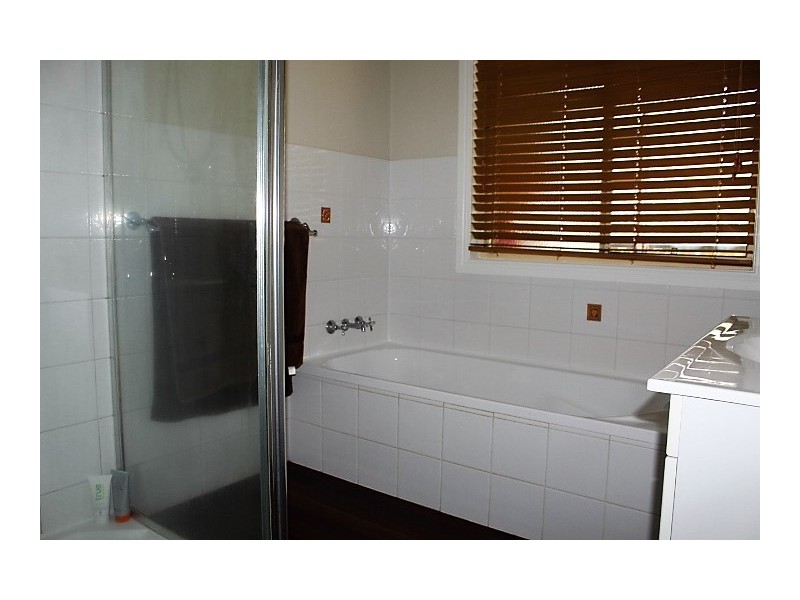 211 HH Innes Rd, Gin Gin QLD 4671