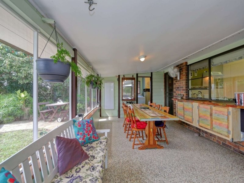 183 Wallaville Gooondoon Rd, Gin Gin QLD 4671