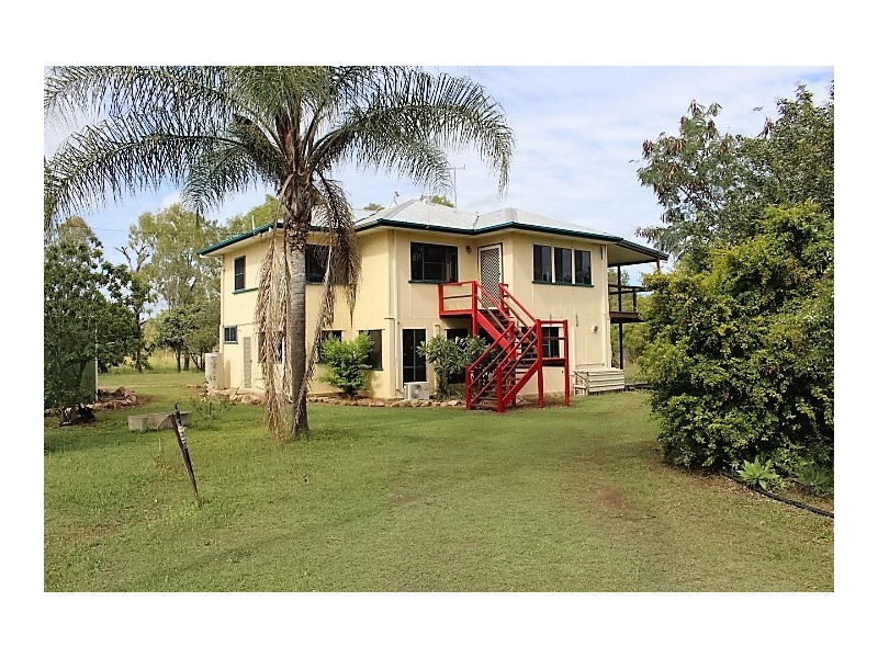152 Pratts Rd, Gin Gin QLD 4671