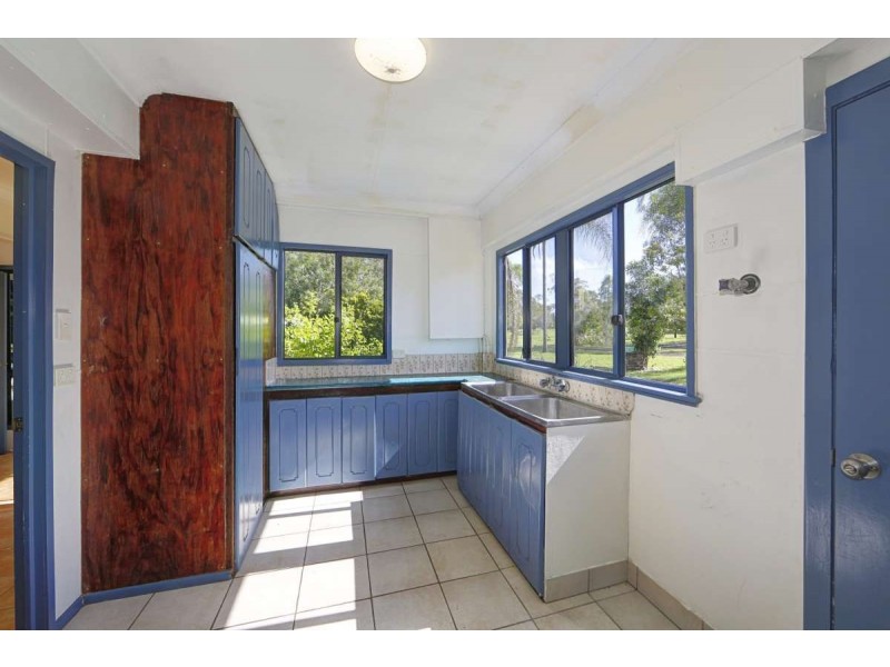 152 Pratts Rd, Gin Gin QLD 4671