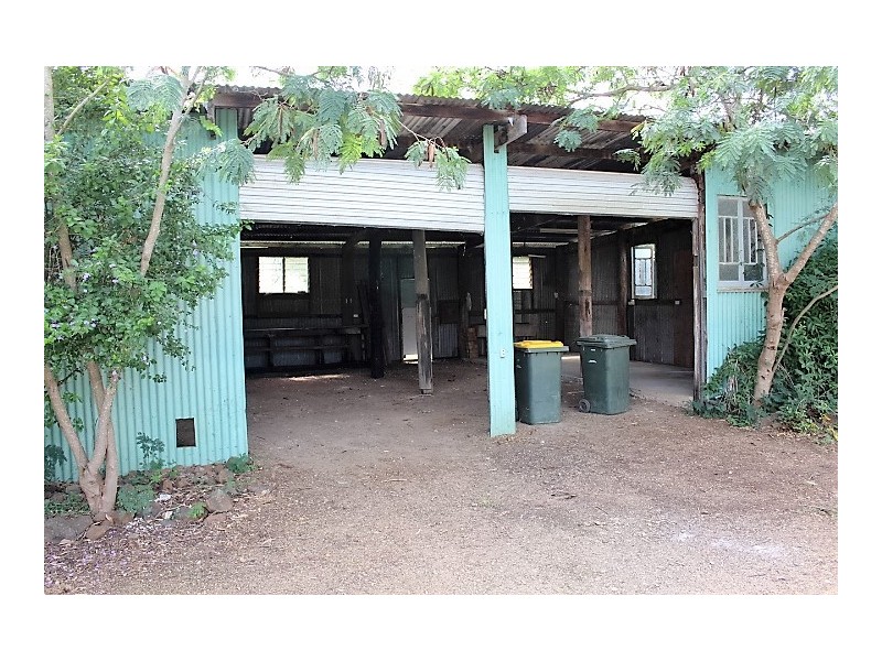 152 Pratts Rd, Gin Gin QLD 4671