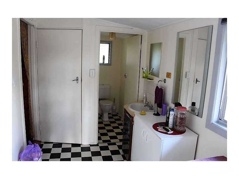 666 Tableland Rd, Gin Gin QLD 4671