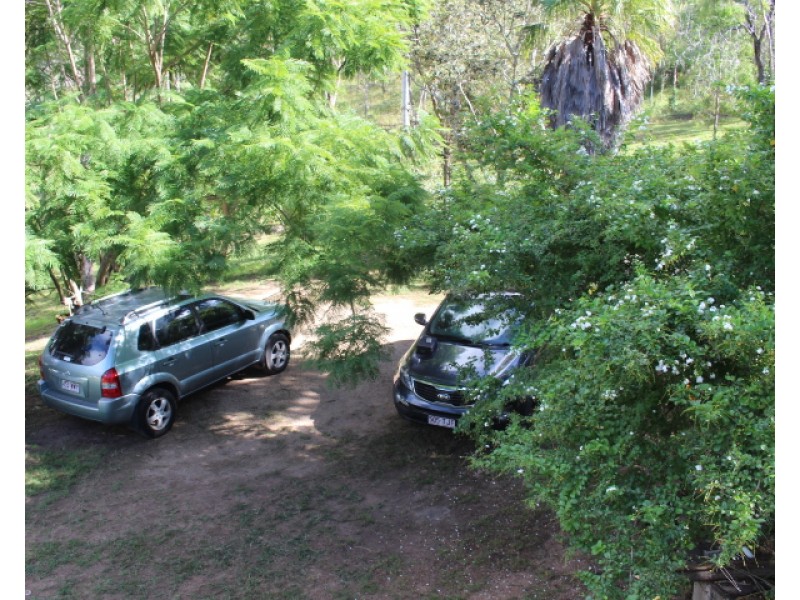 55 Barton Rd, Kolonga QLD 4671