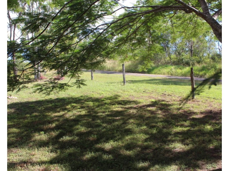 55 Barton Rd, Kolonga QLD 4671