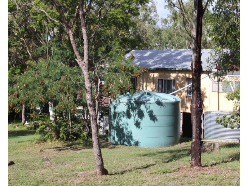 55 Barton Rd, Kolonga QLD 4671
