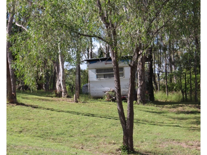 55 Barton Rd, Kolonga QLD 4671