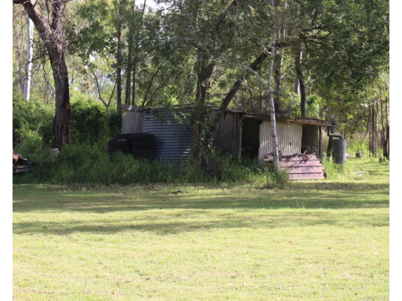 55 Barton Rd, Kolonga QLD 4671