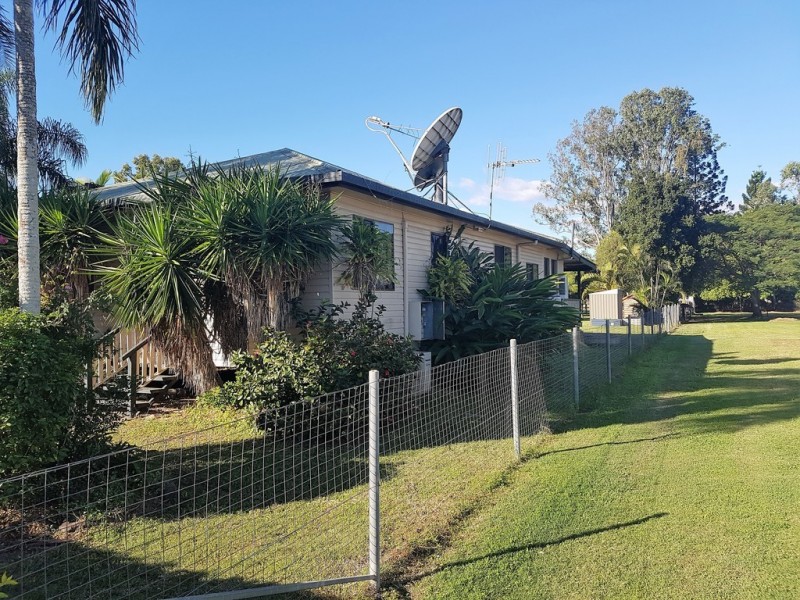 32 Mill St, Wallaville QLD 4671