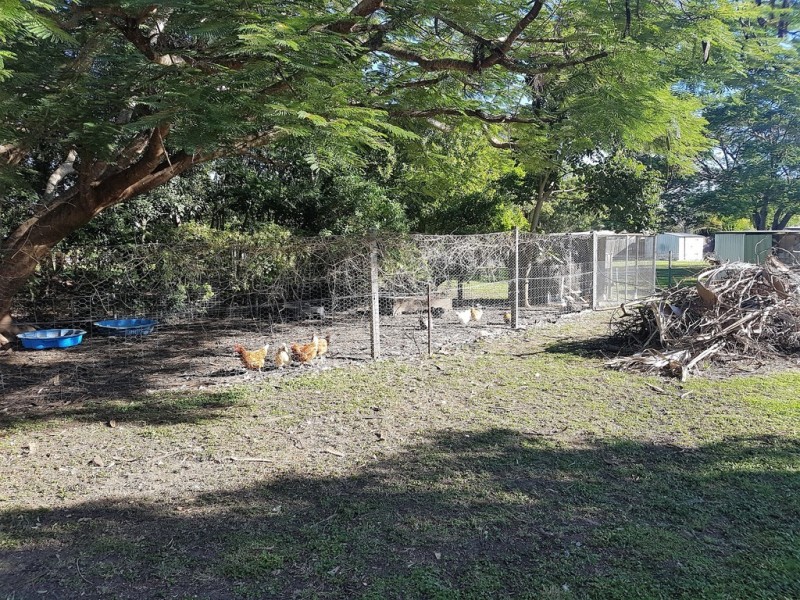 32 Mill St, Wallaville QLD 4671