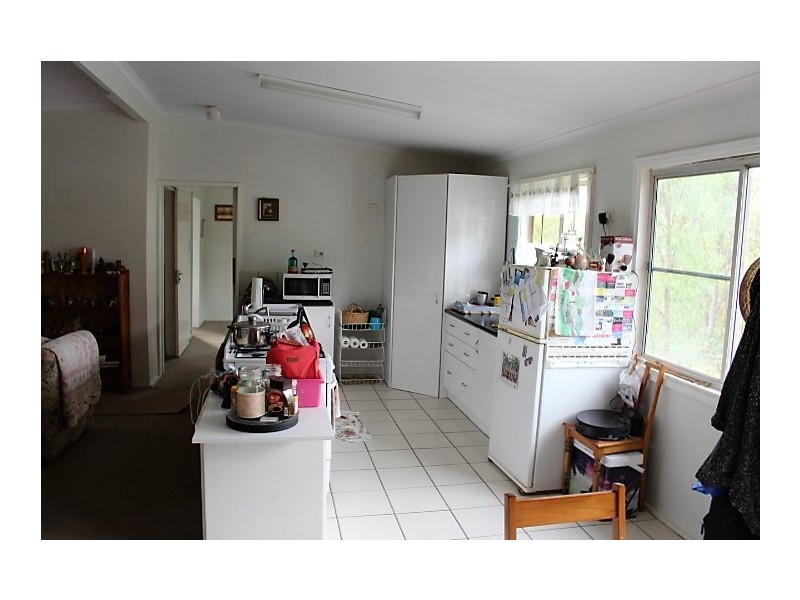 1195 Gin Gin Mt Perry Rd, Gin Gin QLD 4671