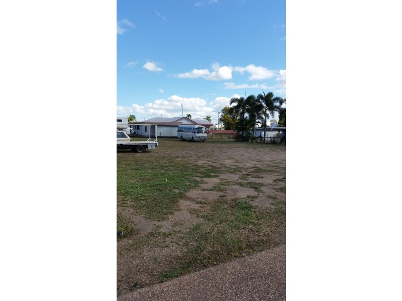 111 Edwards St, Ayr QLD 4807