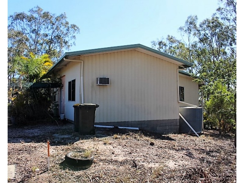 40 May St, Gin Gin QLD 4671