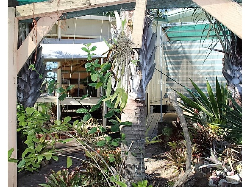 40 May St, Gin Gin QLD 4671